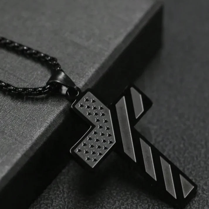 DarkFaith™ Collar Cruz Negra