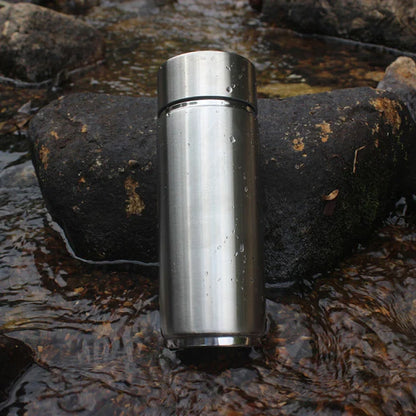 HydraWave™ Botella de agua alcalina